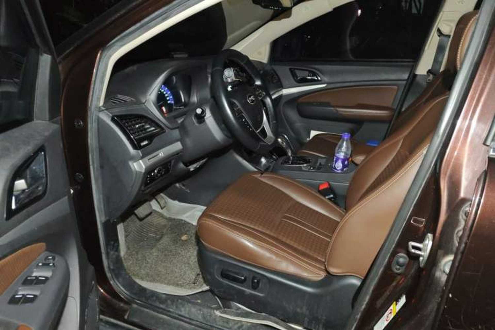 Used BYD S7 2015 2.0T Upgraded Automatic Luxury Version Driver Seat