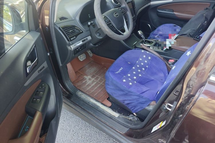 Used BYD S7 2015 2.0T Automatic Flagship Edition Driver Seat