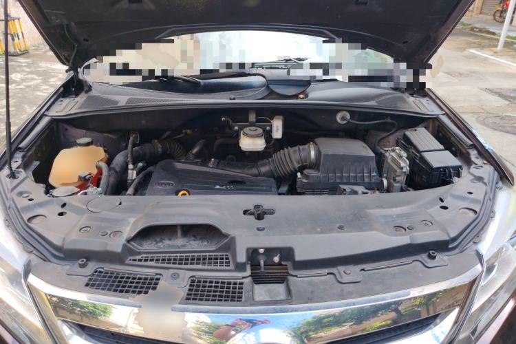 Used BYD S7 2015 2.0T Upgraded Automatic Luxury Version Engine Bay