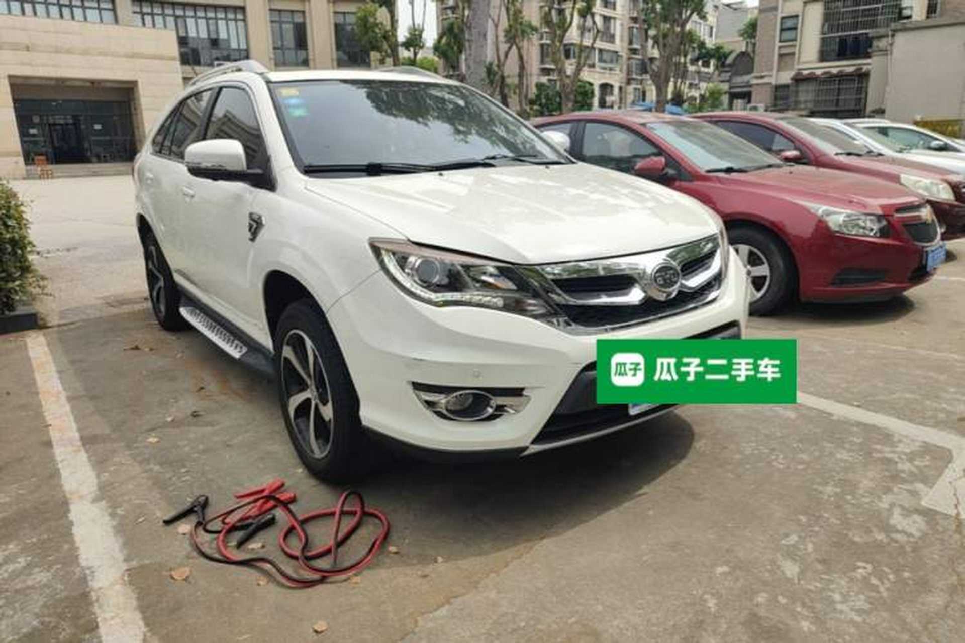 Used BYD S7 2015 2.0T Upgraded Automatic Flagship Version Front Right 45 Deg