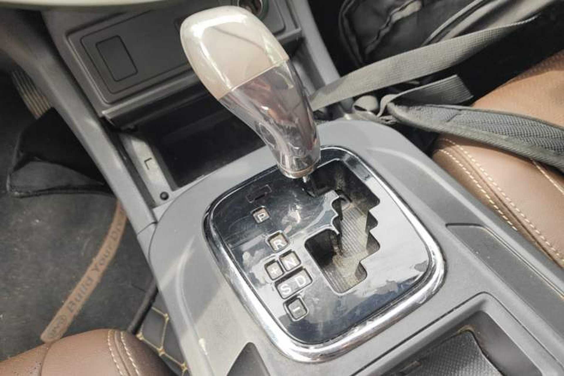 Used BYD S7 2015 2.0T Upgraded Automatic Flagship Version Gear Lever