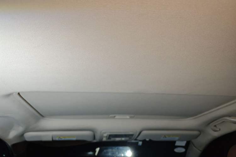 Used BYD S7 2015 2.0T Upgraded Automatic Luxury Version Headliner