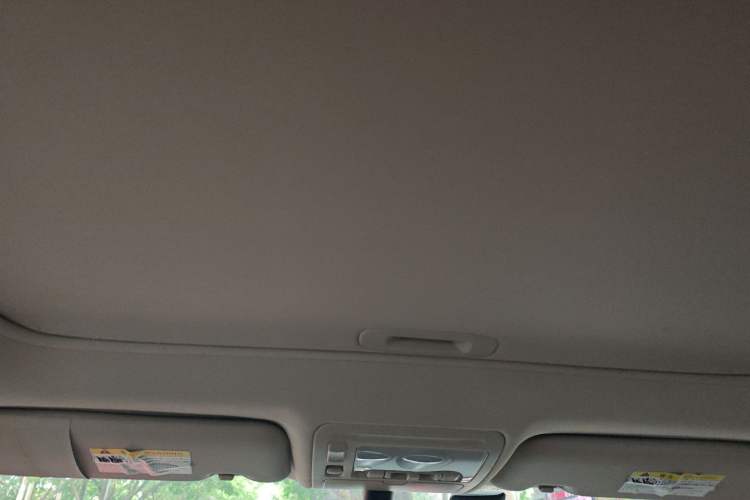 Used BYD S7 2015 2.0T Upgraded Automatic Luxury Version Headliner
