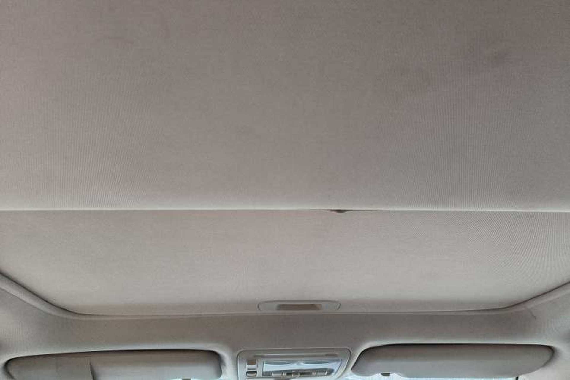 Used BYD S7 2015 2.0T Upgraded Automatic Luxury Version Headliner