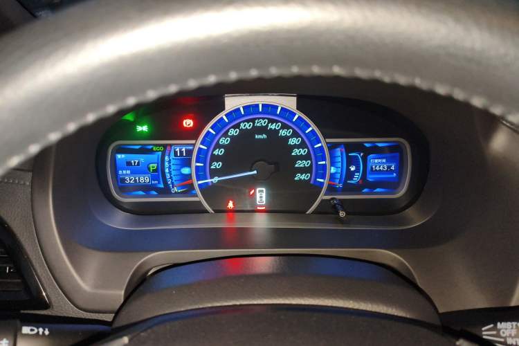 Used BYD S7 2015 2.0T Upgraded Automatic Luxury Version Instrument Cluster