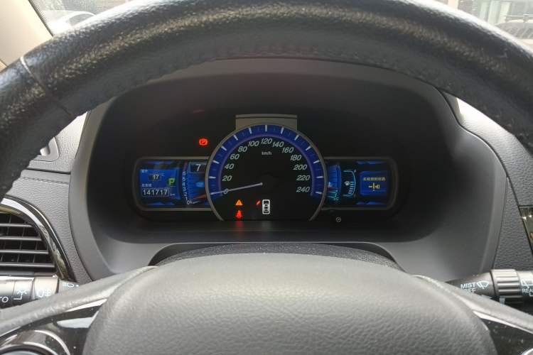 Used BYD S7 2015 2.0T Upgraded Automatic Luxury Version Instrument Cluster