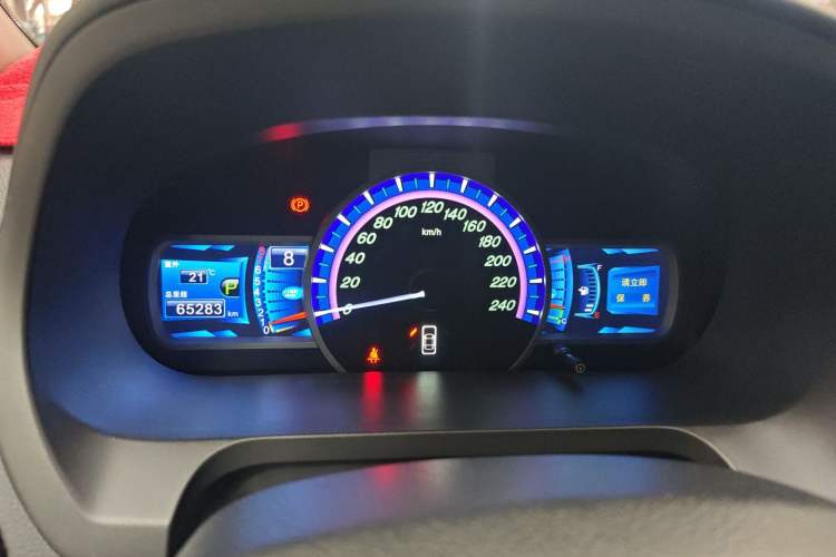 Used BYD S7 2015 2.0T Upgraded Automatic Luxury Version Instrument Cluster
