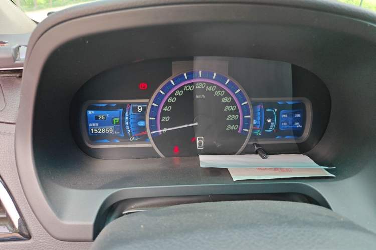 Used BYD S7 2015 2.0T Upgraded Automatic Luxury Version Instrument Cluster
