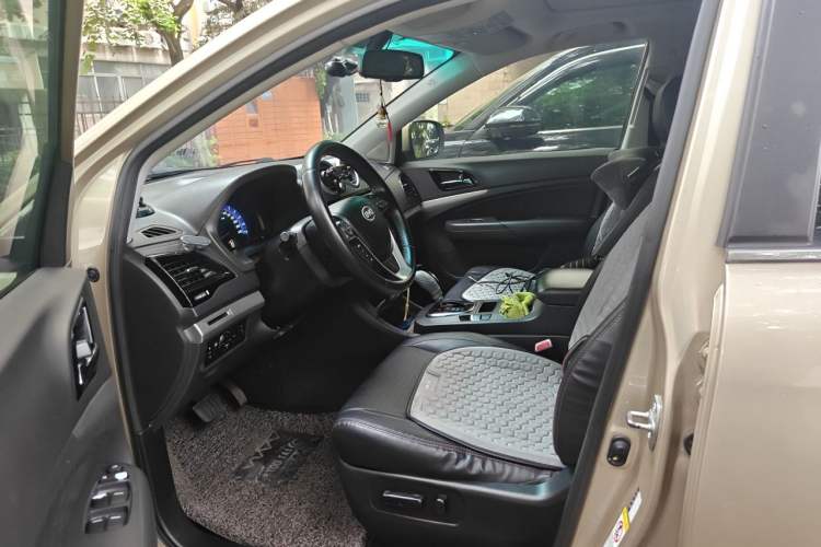 Used BYD S7 2015 2.0T Automatic Prestige Model Left Front Seat