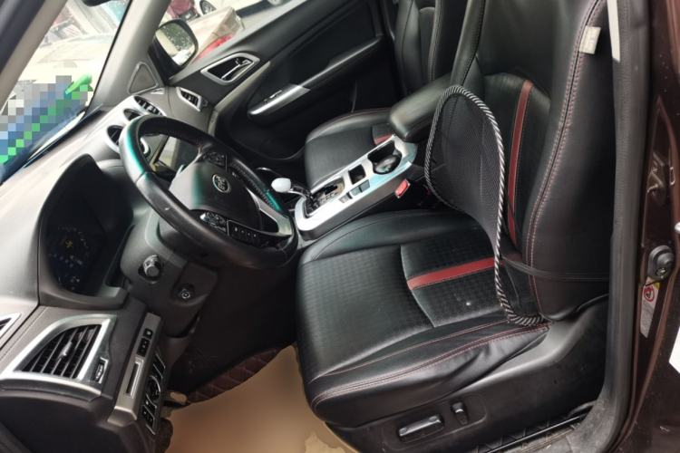 Used BYD S7 2015 2.0T Automatic Flagship Edition Left Front Seat