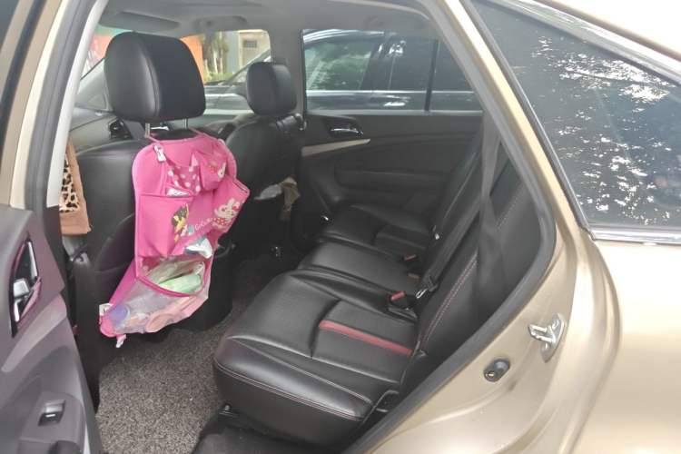 Used BYD S7 2015 2.0T Automatic Prestige Model Left Rear Seat
