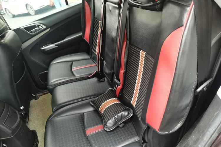 Used BYD S7 2015 2.0T Automatic Flagship Edition Left Rear Seat