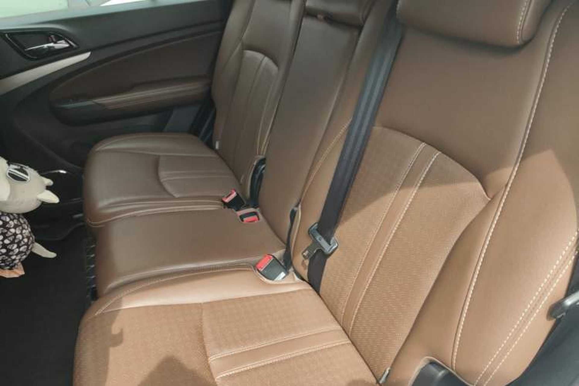 Used BYD S7 2015 2.0T Upgraded Automatic Flagship Version Left Rear Seat