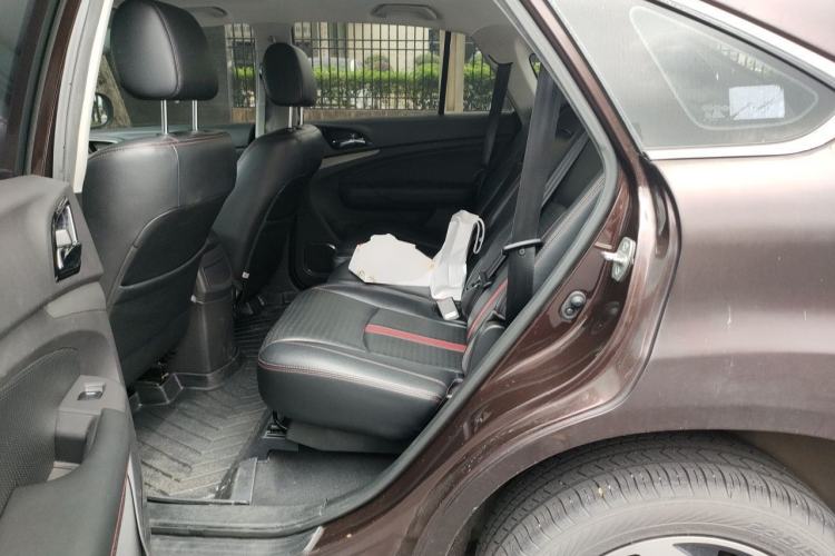 Used BYD S7 2015 2.0T Automatic Prestige Model Left Rear Seat