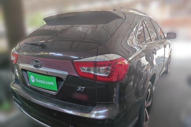 Used BYD S7 2015 2.0T Upgraded Automatic Luxury Version Rear