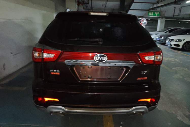 Used BYD S7 2015 2.0T Upgraded Automatic Luxury Version Rear