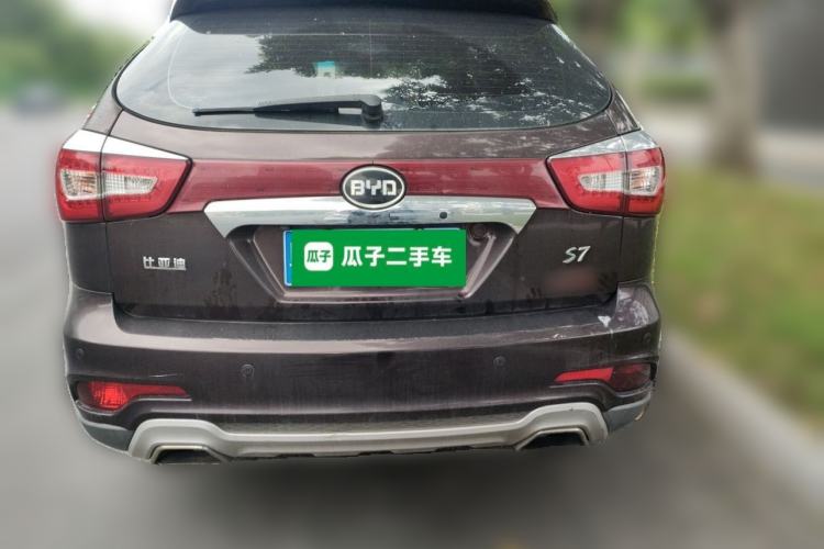 Used BYD S7 2015 2.0T Automatic Prestige Model Rear