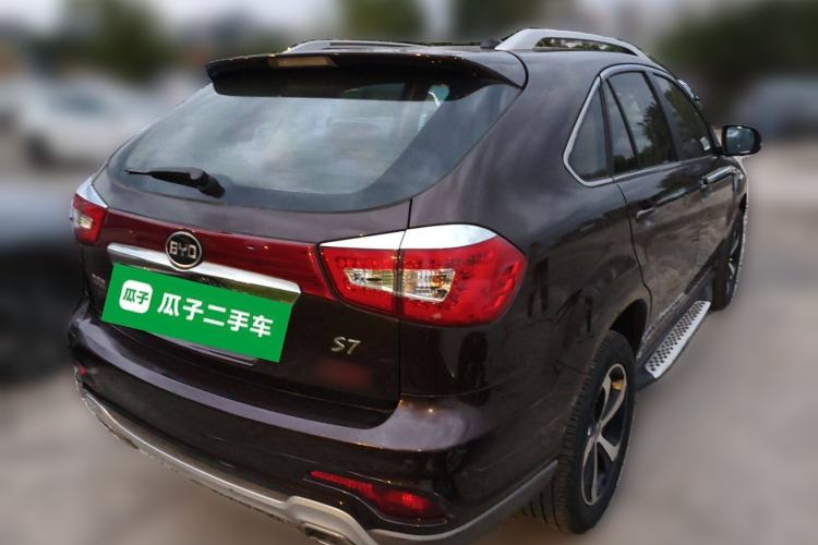 Used BYD S7 2015 2.0T Upgraded Automatic Luxury Version Rear Right 45 Deg