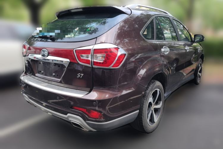 Used BYD S7 2015 2.0T Automatic Flagship Edition Rear Right 45 Deg