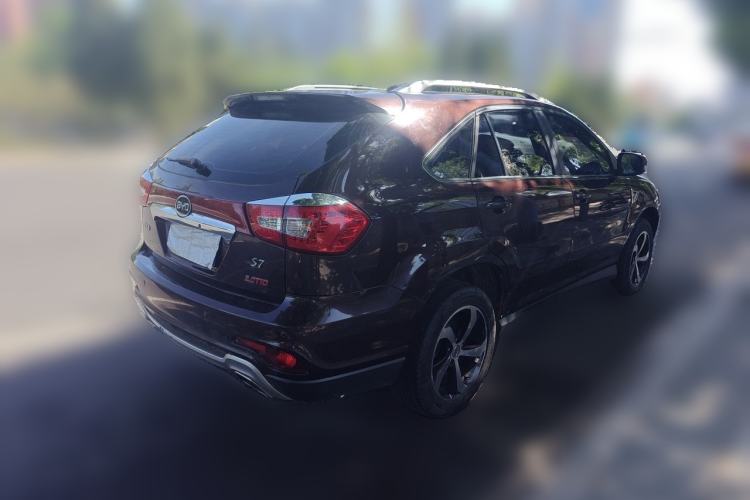 Used BYD S7 2015 2.0T Automatic Flagship Edition Rear Right 45 Deg