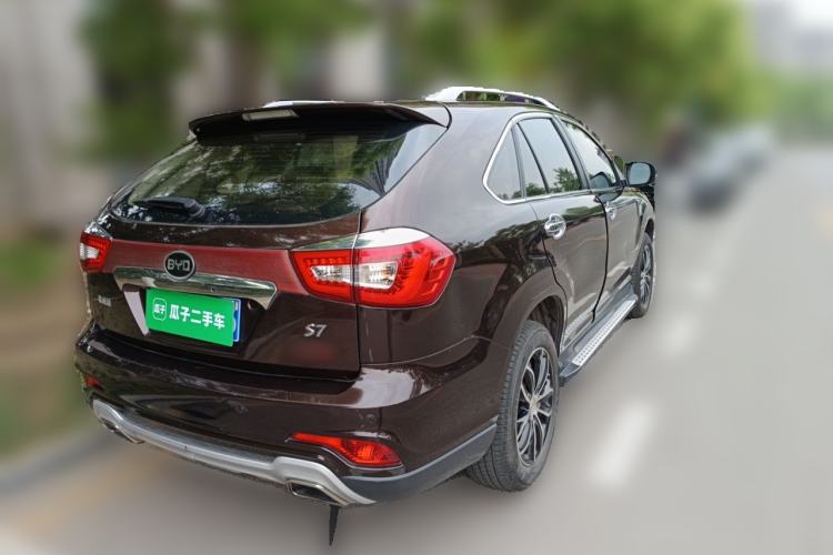 Used BYD S7 2015 2.0T Upgraded Automatic Luxury Version Rear Right 45 Deg
