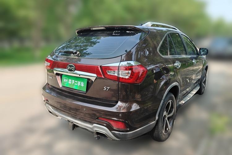 Used BYD S7 2015 2.0T Upgraded Automatic Luxury Version Rear Right 45 Deg
