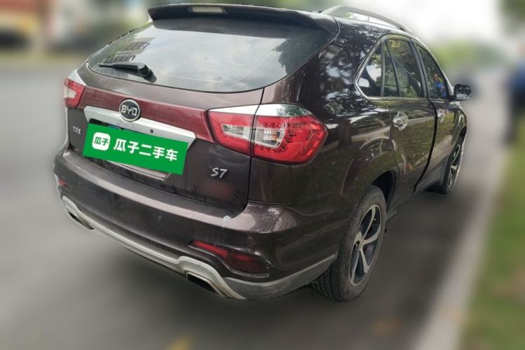 Used BYD S7 2015 2.0T Automatic Prestige Model Rear Right 45 Deg