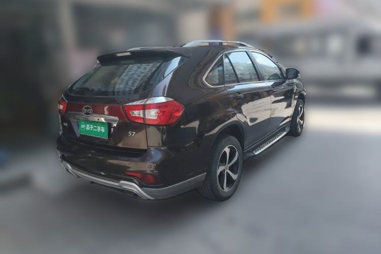 Used BYD S7 2015 2.0T Upgraded Automatic Luxury Version Rear Right 45 Deg