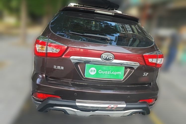 Used BYD S7 2015 2.0T Upgraded Automatic Luxury Version Rear