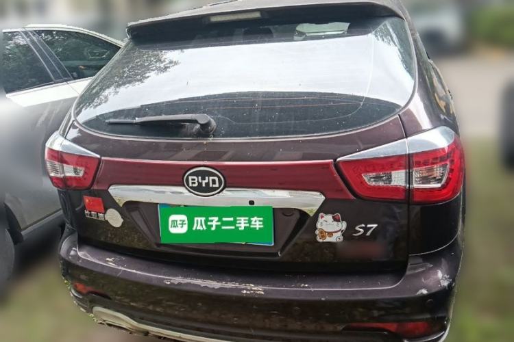 Used BYD S7 2015 2.0T Upgraded Automatic Luxury Version Rear