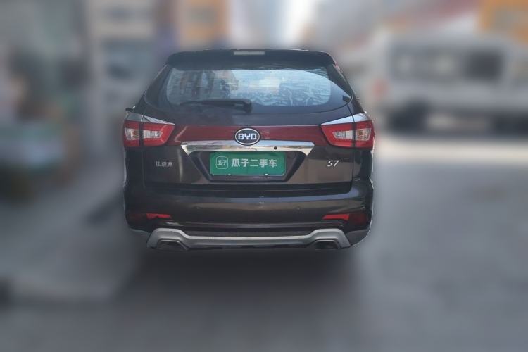 Used BYD S7 2015 2.0T Upgraded Automatic Luxury Version Rear
