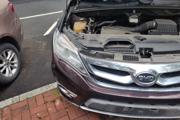 Used BYD S7 2015 2.0T Automatic Flagship Edition Right Front Headlight