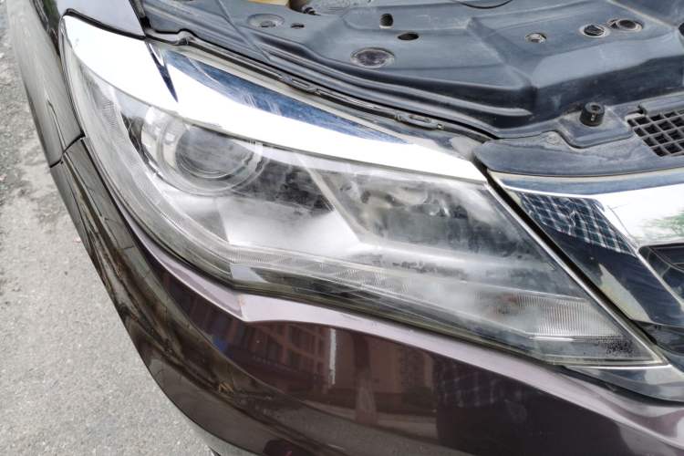 Used BYD S7 2015 2.0T Upgraded Automatic Luxury Version Right Front Headlight