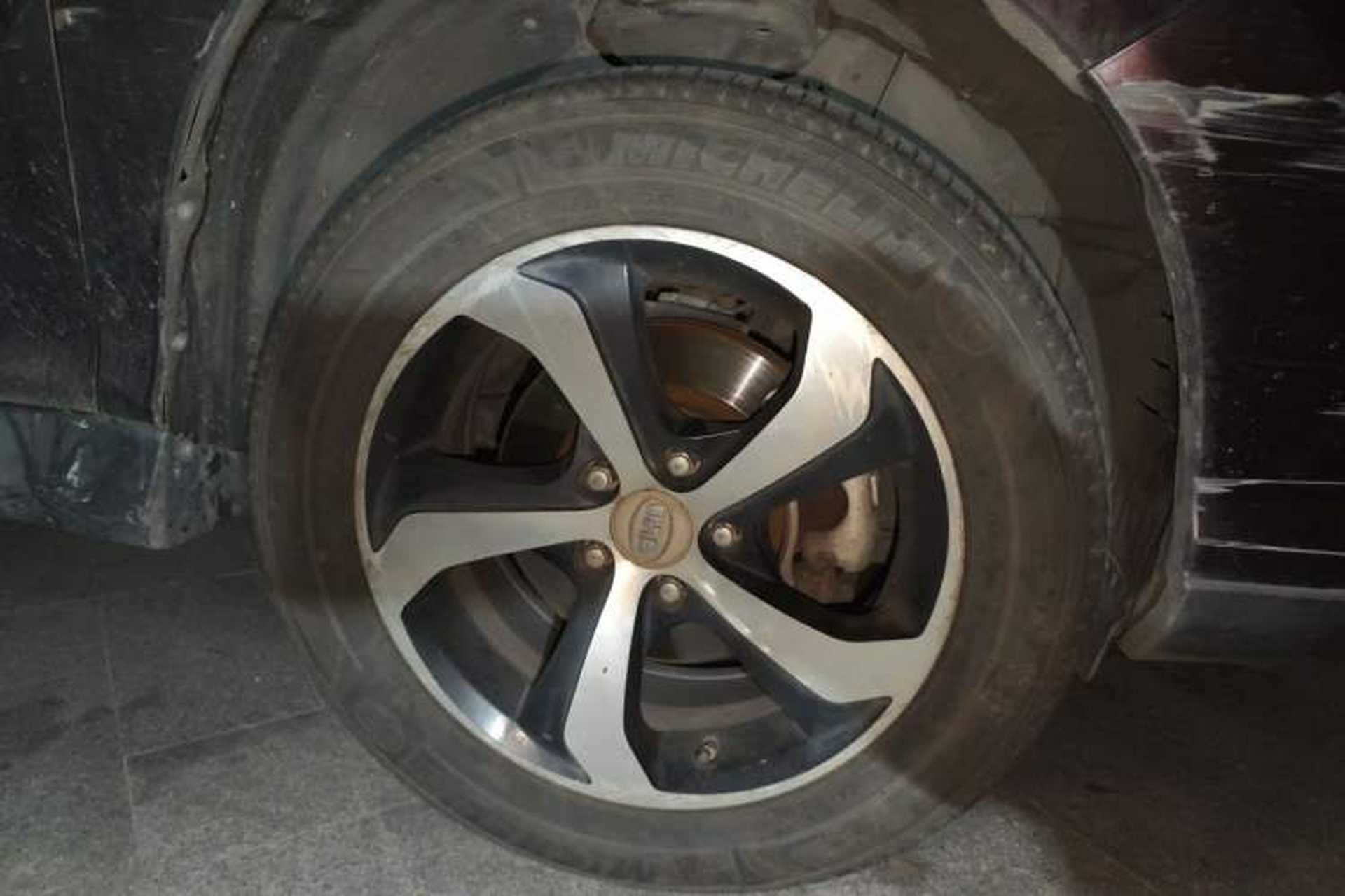 Used BYD S7 2015 2.0T Upgraded Automatic Luxury Version Right Front Wheel Hub