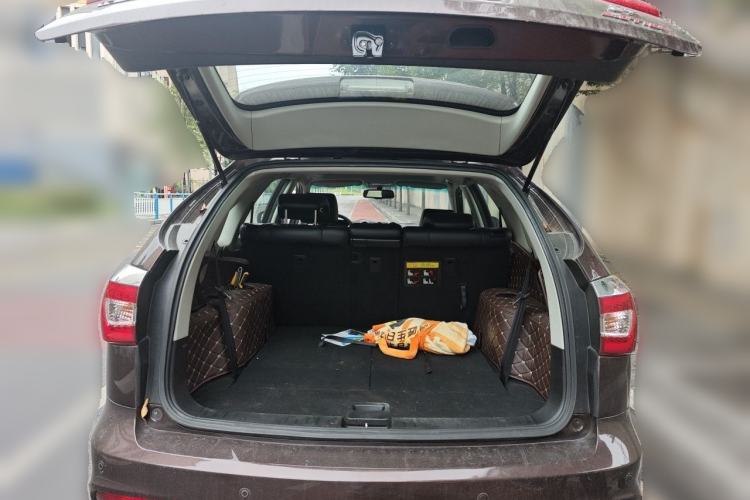Used BYD S7 2015 2.0T Automatic Flagship Edition Trunk