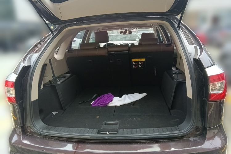 Used BYD S7 2015 2.0T Upgraded Automatic Luxury Version Trunk