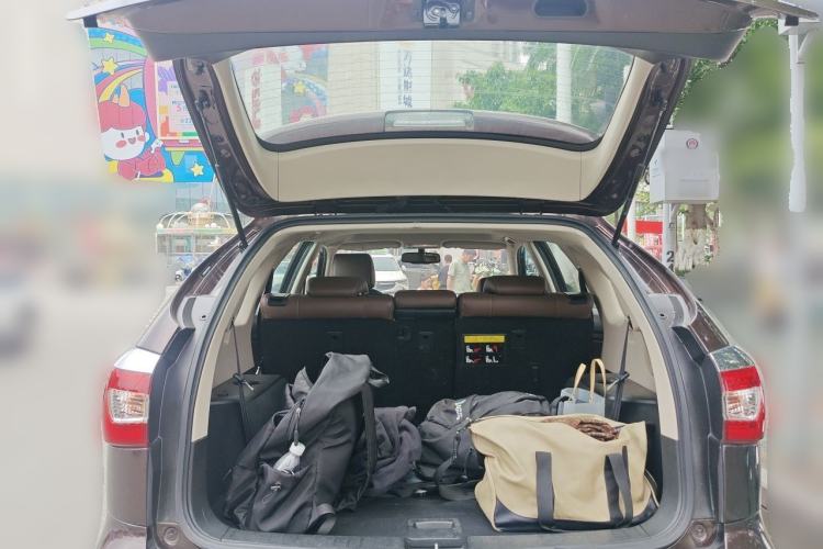 Used BYD S7 2015 2.0T Upgraded Automatic Luxury Version Trunk