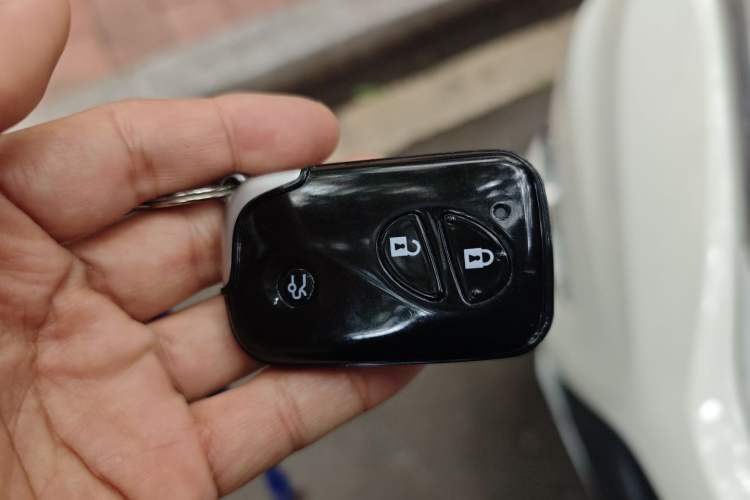 Used BYD S7 2015 2.0T Upgraded Automatic Luxury Version Vehicle Key