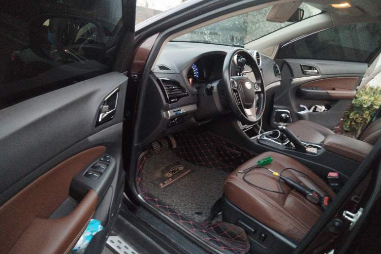 Used BYD S7 2015 1.5T Manual Luxury Model Driver Seat