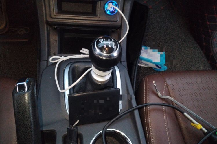 Used BYD S7 2015 1.5T Manual Luxury Model Gear Lever