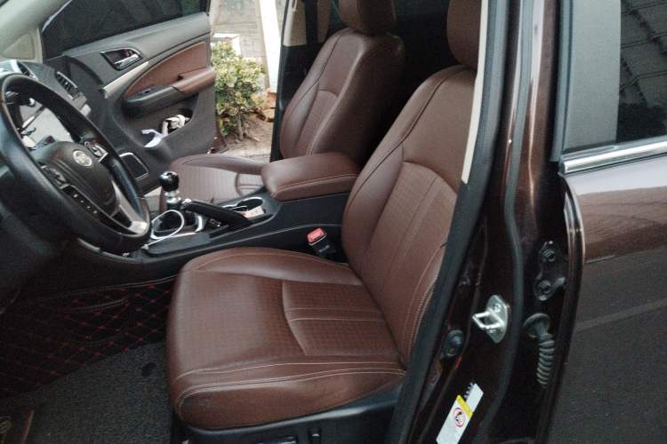Used BYD S7 2015 1.5T Manual Luxury Model Left Front Seat