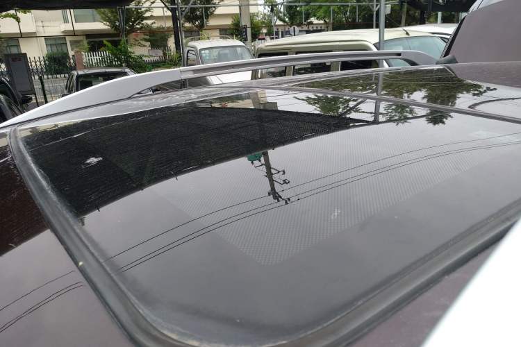 Used BYD S7 2015 1.5T Manual Luxury Model Roof