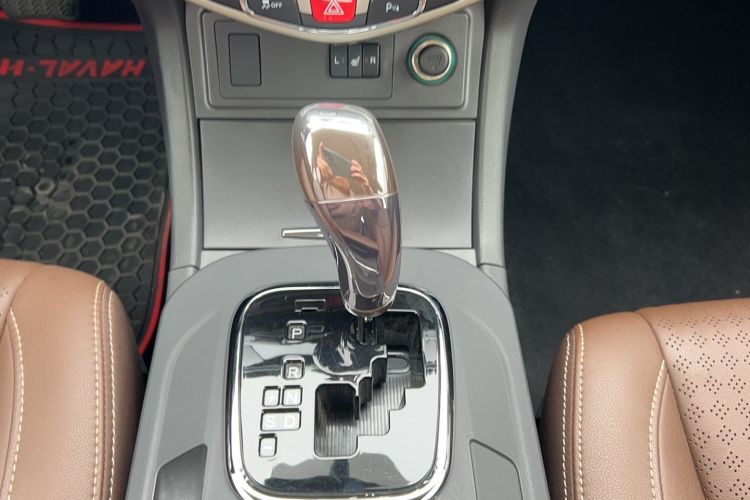 Used BYD S7 2015 2.0T Upgraded Automatic Flagship Version Gear Lever