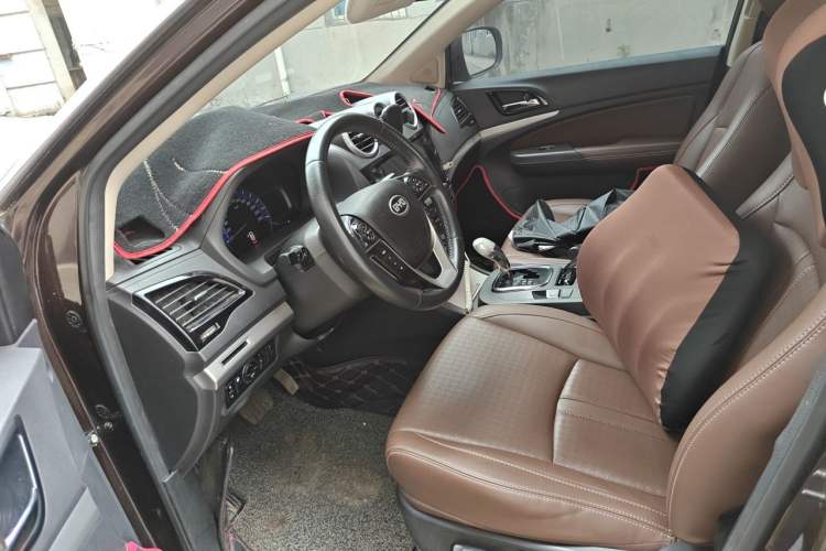 Used BYD S7 2015 2.0T Upgraded Automatic Luxury Version Left Front Seat