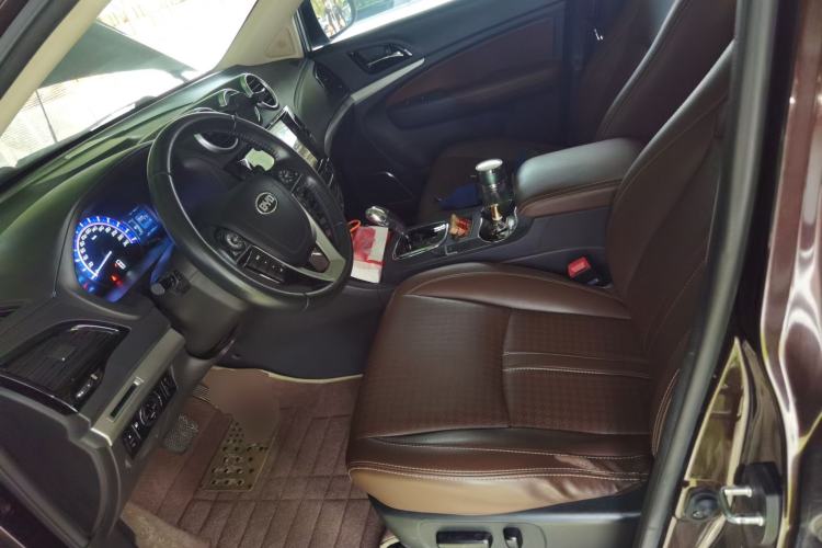Used BYD S7 2015 2.0T Upgraded Automatic Luxury Version Left Front Seat