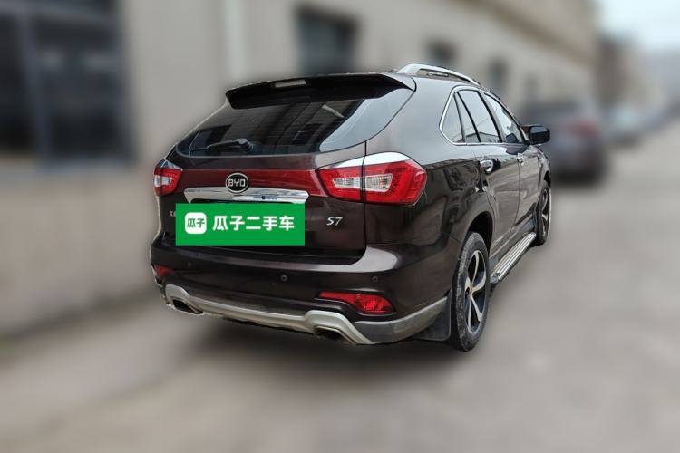 Used BYD S7 2015 2.0T Upgraded Automatic Luxury Version Rear Right 45 Deg