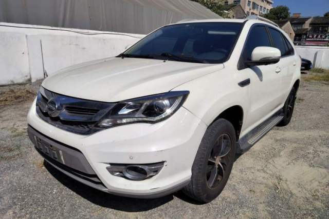 BYD S7 2015 1.5T Manual Luxury Model de segunda mano
