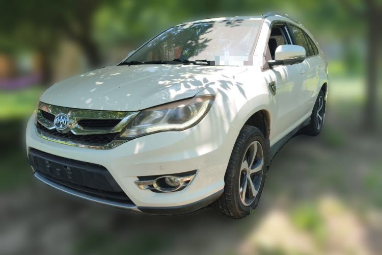 Used BYD S7 2015 2.0T Automatic Prestige Model Guazi used car, China used car export, Used car for sale, Used BYD cars, Cheapest cars for sale