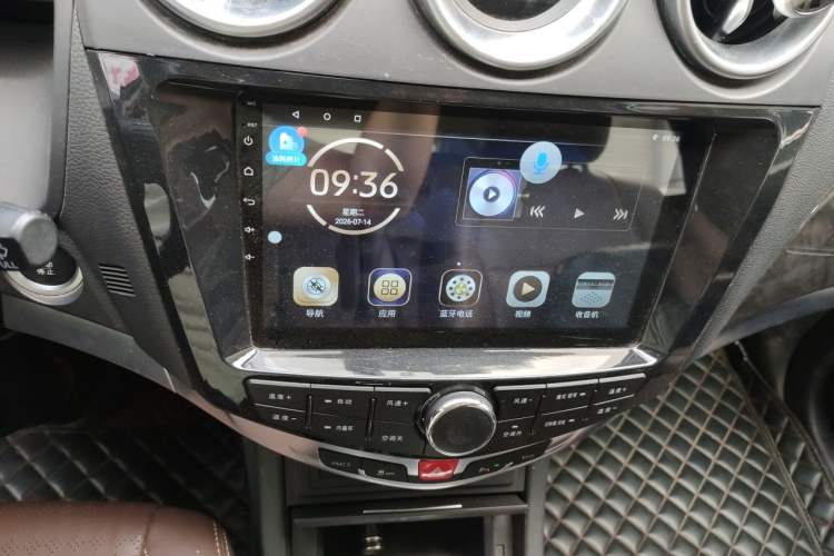 Used BYD S7 2015 2.0T Upgraded Automatic Luxury Version Audio And AC Panel