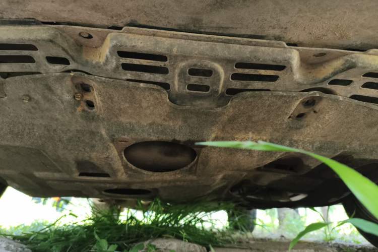 Used BYD S7 2015 2.0T Automatic Prestige Model Chassis Front